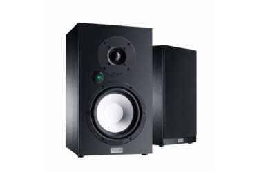 Magnat - Multi Monitor 220 - Active Speaker System
